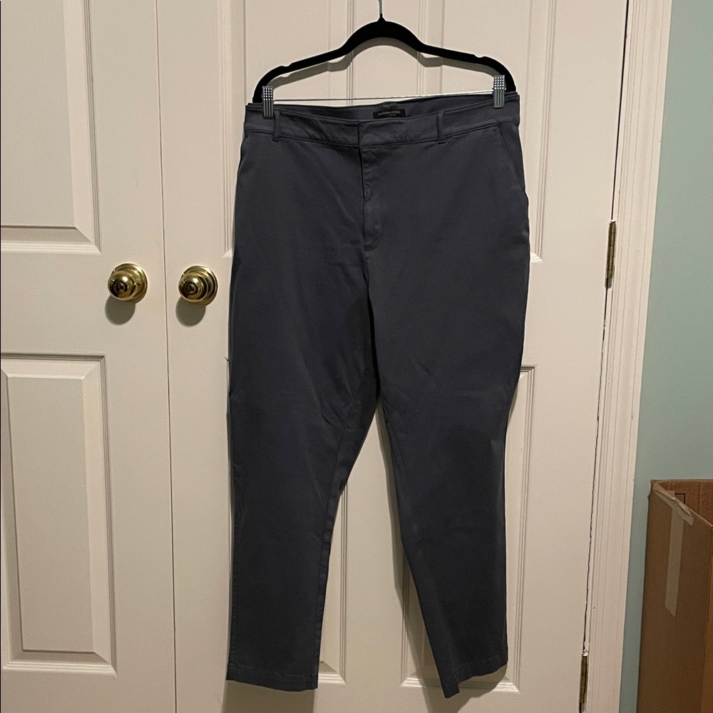 Banana Republic Women's Dark Gray Cropped Pants